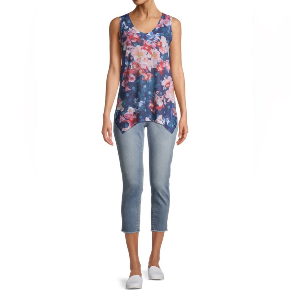 411* New! Time and Tru Sleeveless Navy Floral Top - Picture 3 of 14
